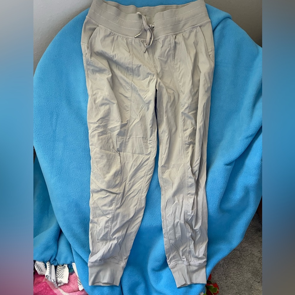 Lululemon Joggers!